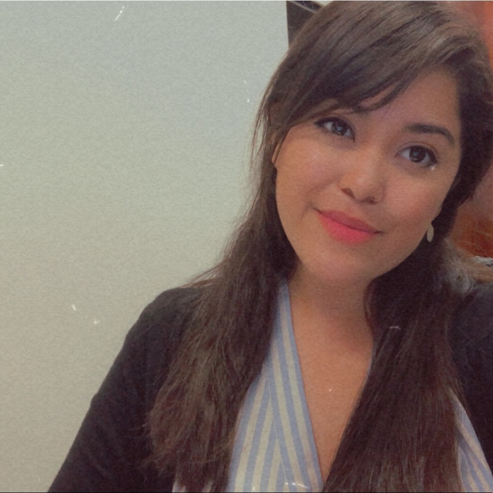 Meet your Posher, Nayeli